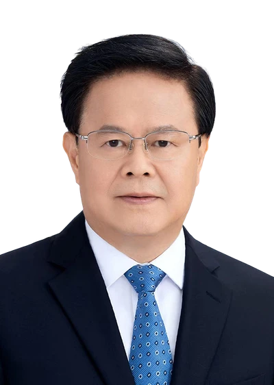 郑栅洁肖像